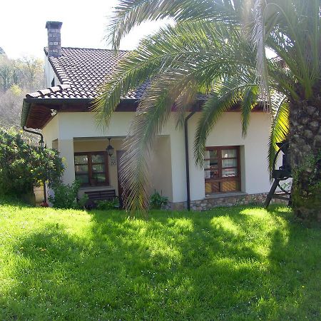 Posada El Pareon Sirviella Dış mekan fotoğraf